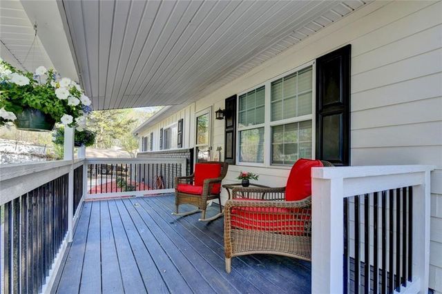 551 Oak Hills, Mableton, GA 30126