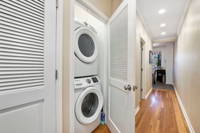 4429 N Beacon Street 2N, Chicago, IL 60640