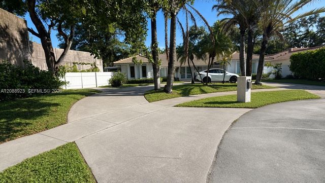 1835 NE 212th Terrace, Miami, FL 33179