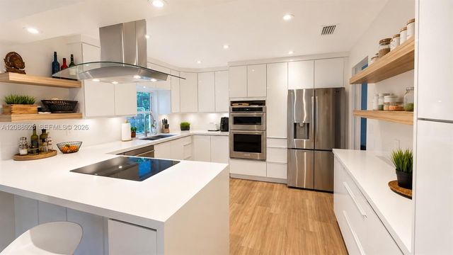 1835 NE 212th Terrace, Miami, FL 33179