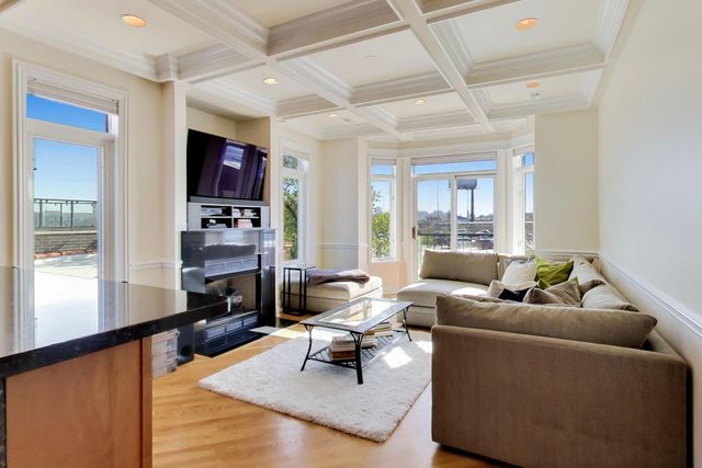 2022 N Wood Street 3N, Chicago, IL 60614