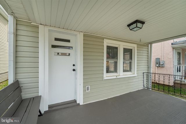 316 RITENOUR ST, Front Royal, VA 22630