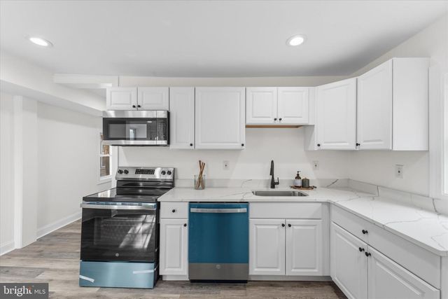 316 RITENOUR ST, Front Royal, VA 22630
