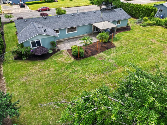 19601 S KALAL Ct, Oregon City, OR 97045