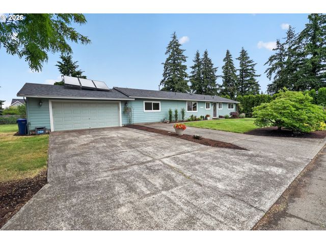 19601 S KALAL Ct, Oregon City, OR 97045