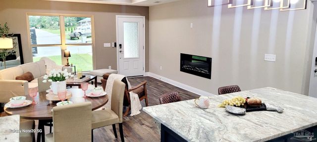 3219 Electra Dr, Milton, FL 32583