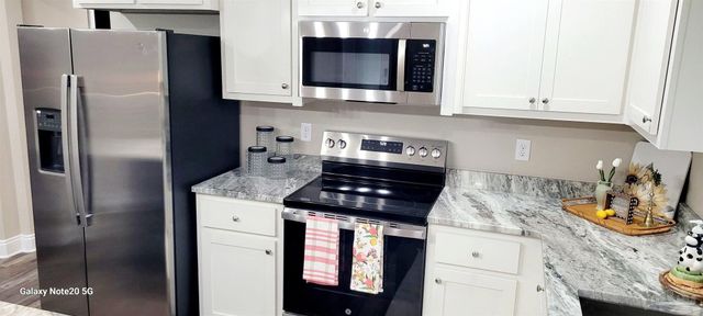 3219 Electra Dr, Milton, FL 32583