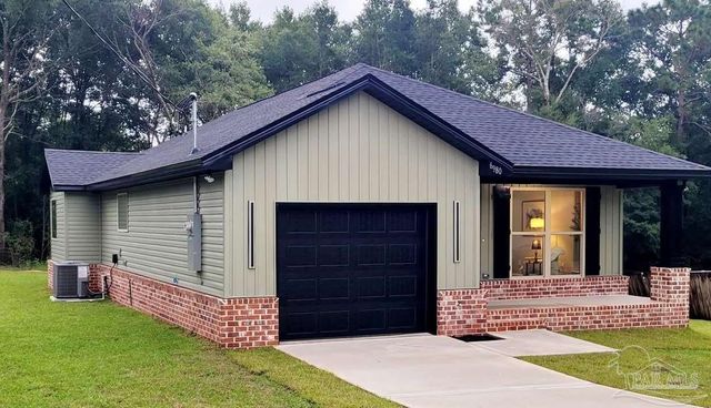 3219 Electra Dr, Milton, FL 32583