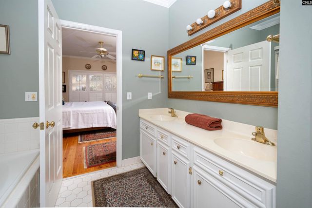 200 Barton Bend Lane, Columbia, SC 29206