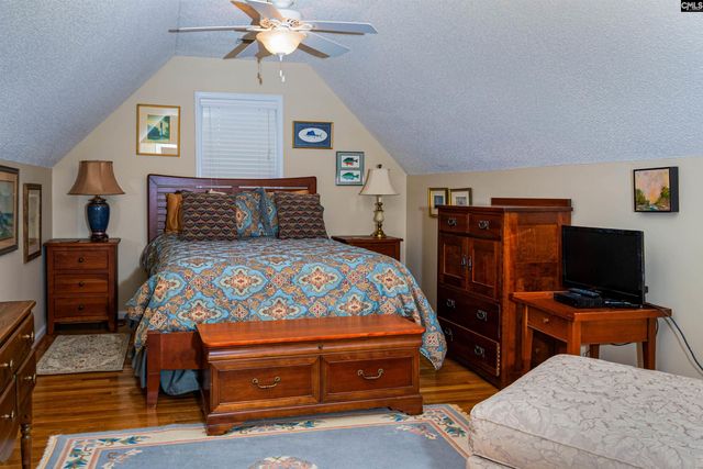 200 Barton Bend Lane, Columbia, SC 29206