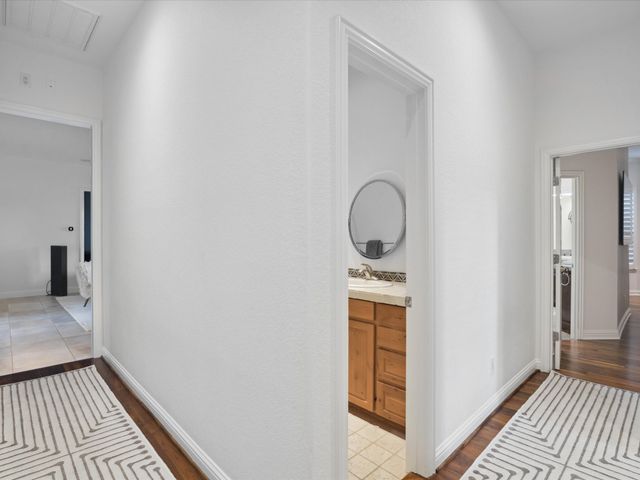186 Deer Creek Drive, Aledo, TX 76008