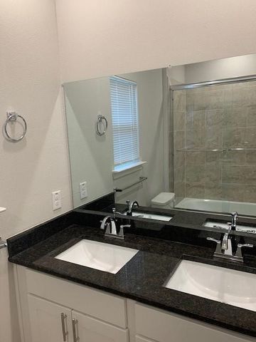 1707 Wright Street, Greenville, TX 75401