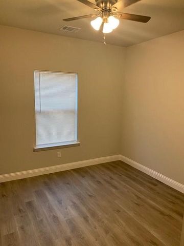 1707 Wright Street, Greenville, TX 75401