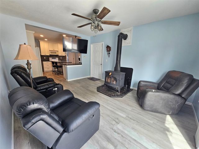 8965 CARBERRY Road, Albion, PA 16401