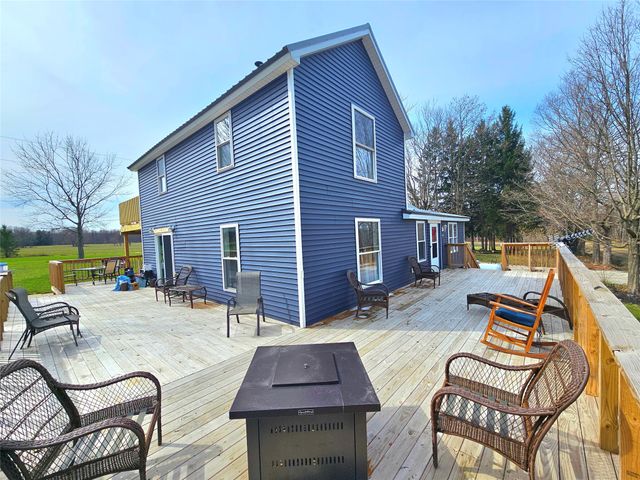 8965 CARBERRY Road, Albion, PA 16401