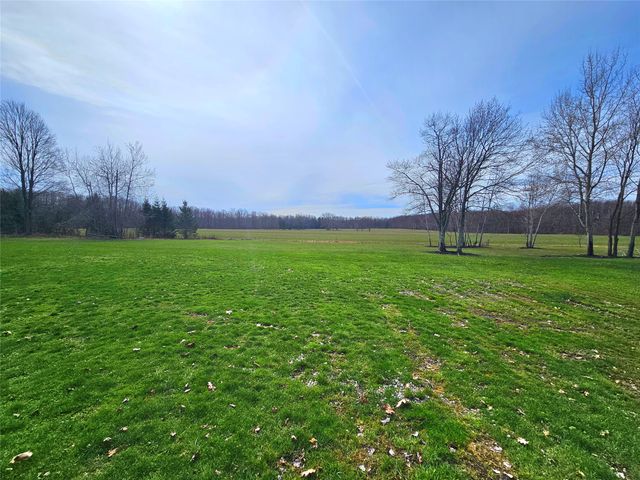 8965 CARBERRY Road, Albion, PA 16401