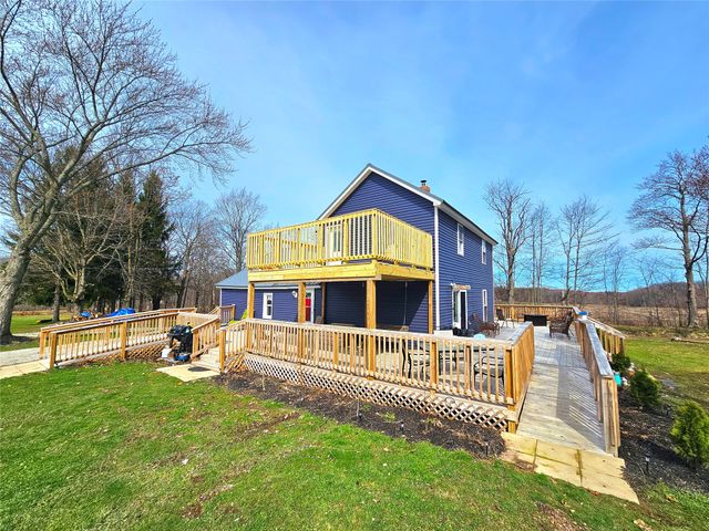 8965 CARBERRY Road, Albion, PA 16401