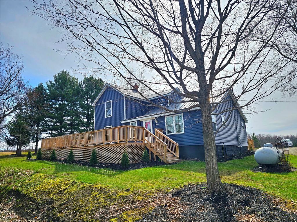 8965 CARBERRY Road, Albion, PA 16401