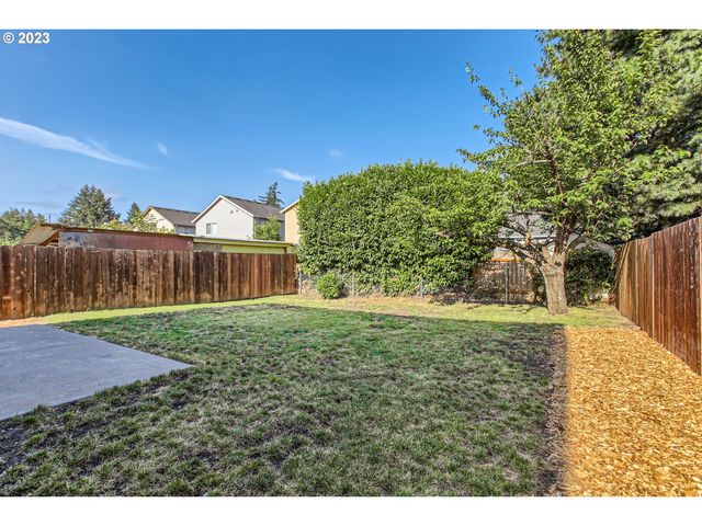 4207 Se 90TH Ave, Portland, OR 97266