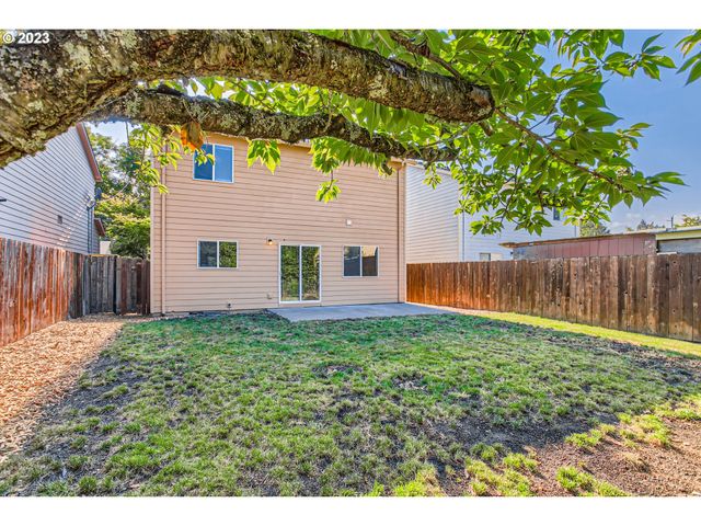 4207 Se 90TH Ave, Portland, OR 97266