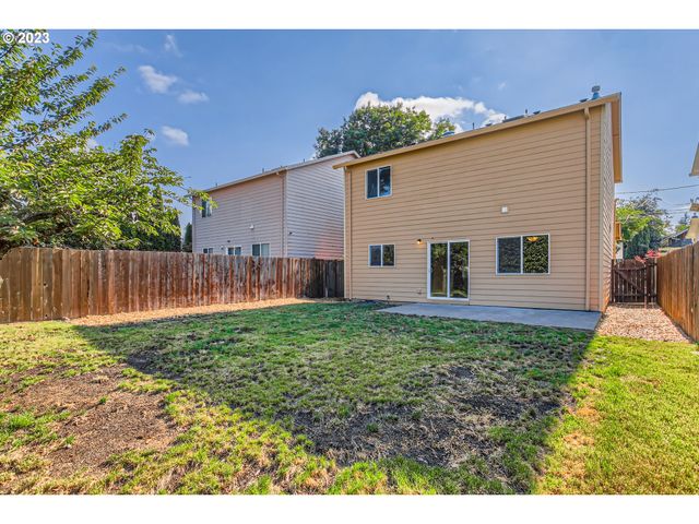 4207 Se 90TH Ave, Portland, OR 97266