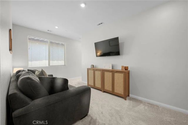 1927 S Apple Tree, San Bernardino, CA 92408