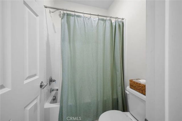 1927 S Apple Tree, San Bernardino, CA 92408