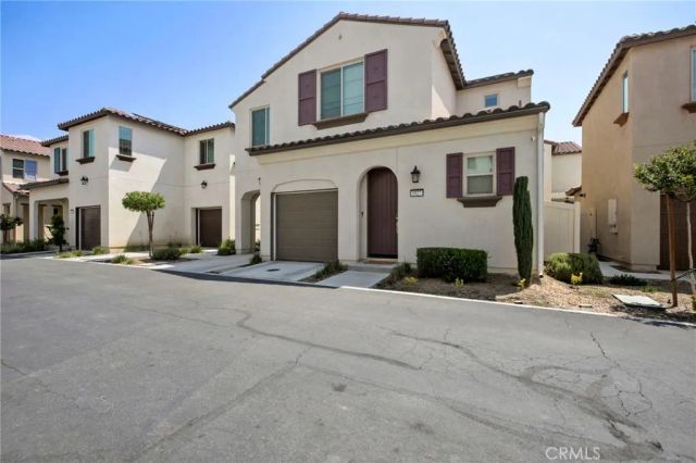 1927 S Apple Tree, San Bernardino, CA 92408