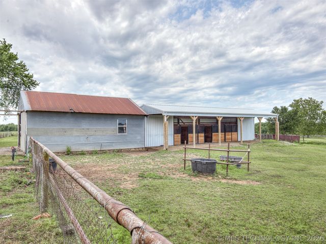 5000 Hwy 16, Beggs, OK 74421