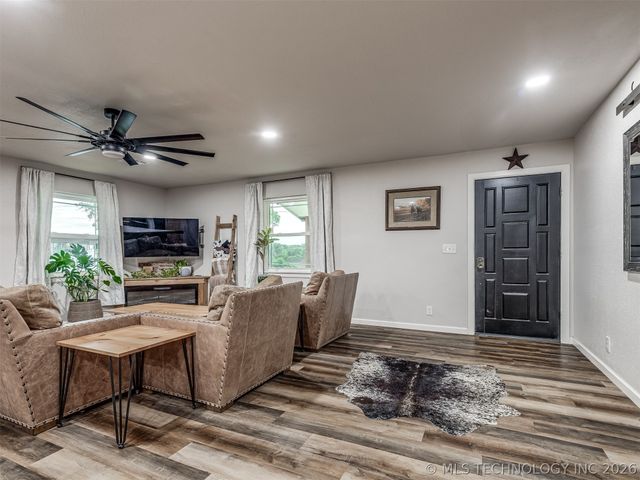 5000 Hwy 16, Beggs, OK 74421