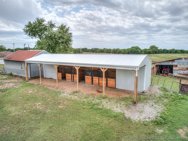 5000 Hwy 16, Beggs, OK 74421