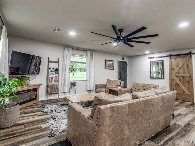 5000 Hwy 16, Beggs, OK 74421