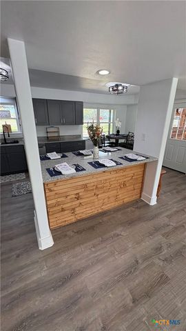 264 Live Oak Drive, Inez, TX 77968