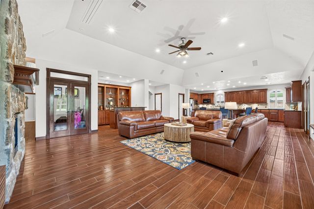 5956 Whispering Lakes Drive, Katy, TX 77493