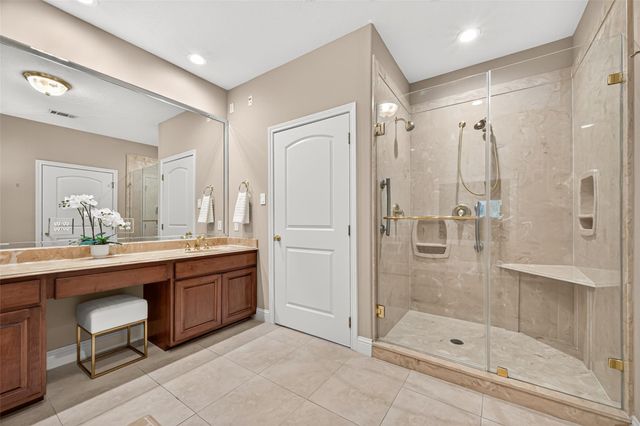 5956 Whispering Lakes Drive, Katy, TX 77493