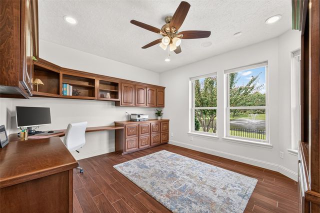 5956 Whispering Lakes Drive, Katy, TX 77493