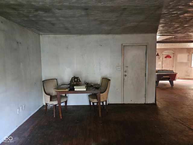 10210 Catalina Drive, Indianapolis, IN 46235