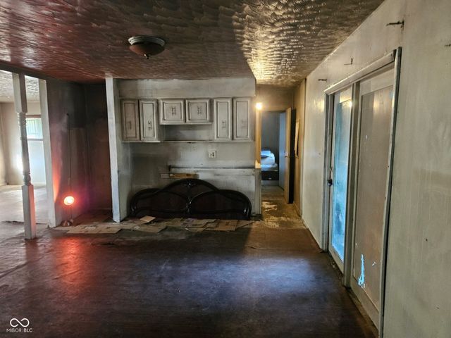 10210 Catalina Drive, Indianapolis, IN 46235