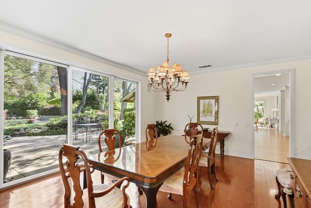 11473 Huntington Village Ln, Gold River, CA 95670