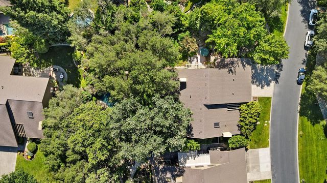 11473 Huntington Village Ln, Gold River, CA 95670
