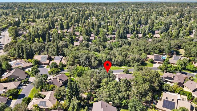 11473 Huntington Village Ln, Gold River, CA 95670