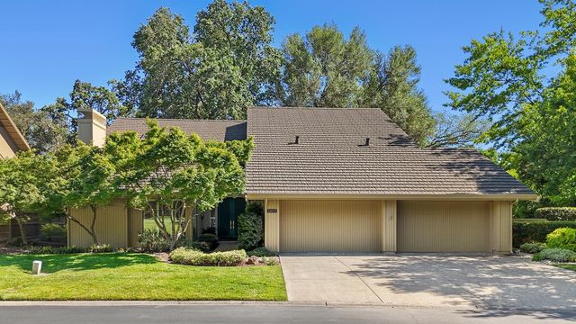 11473 Huntington Village Ln, Gold River, CA 95670