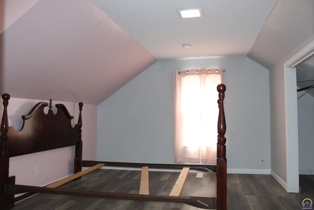 432 Lakin ST, Osage City, KS 66523