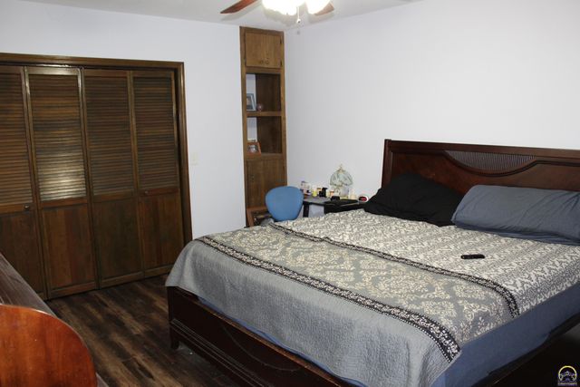 432 Lakin ST, Osage City, KS 66523