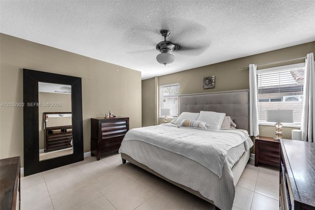14061 SW 39th Street, Miami, FL 33175