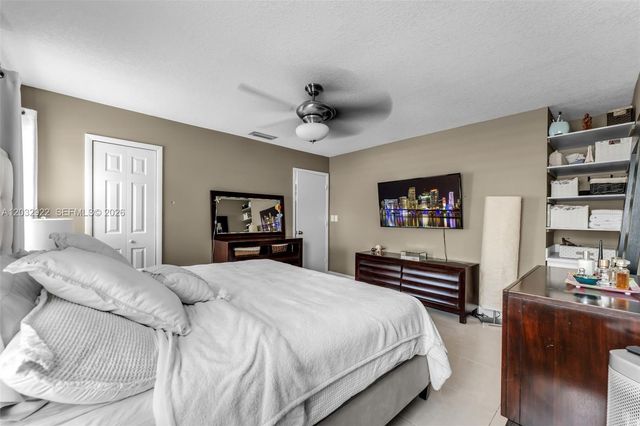 14061 SW 39th Street, Miami, FL 33175