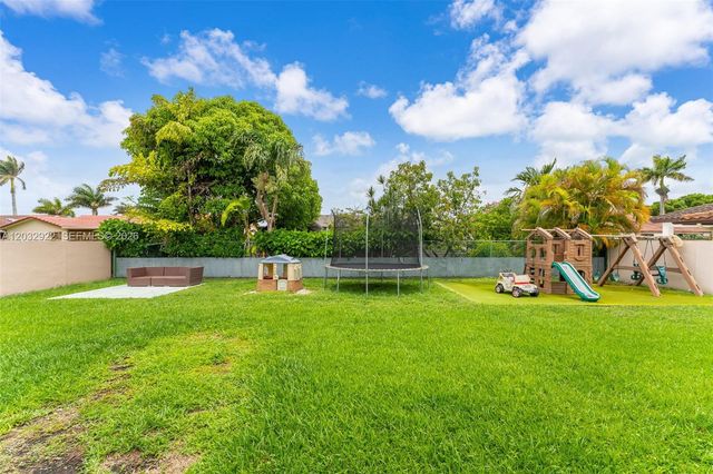 14061 SW 39th Street, Miami, FL 33175