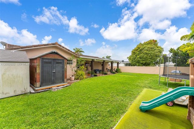 14061 SW 39th Street, Miami, FL 33175