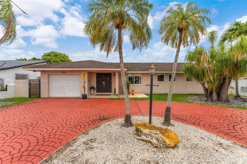 14061 SW 39th Street, Miami, FL 33175
