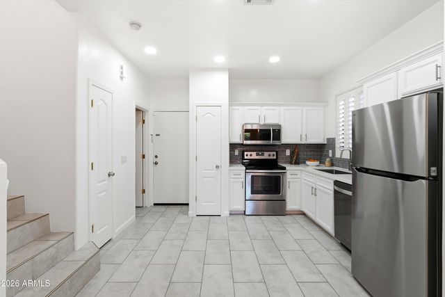 7527 S 13TH Place, Phoenix, AZ 85042